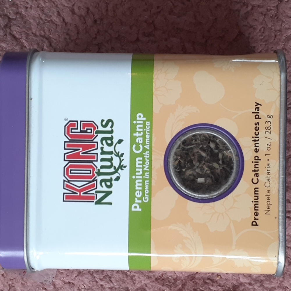 Brand New KONG NATURALS PREMIUM CATNIP